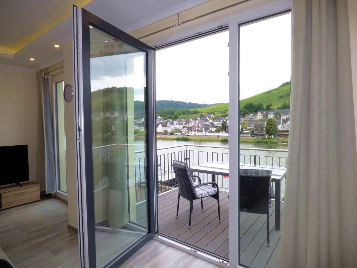 Ferienhaus Moselpromenade Zell an der Mosel Exterior photo