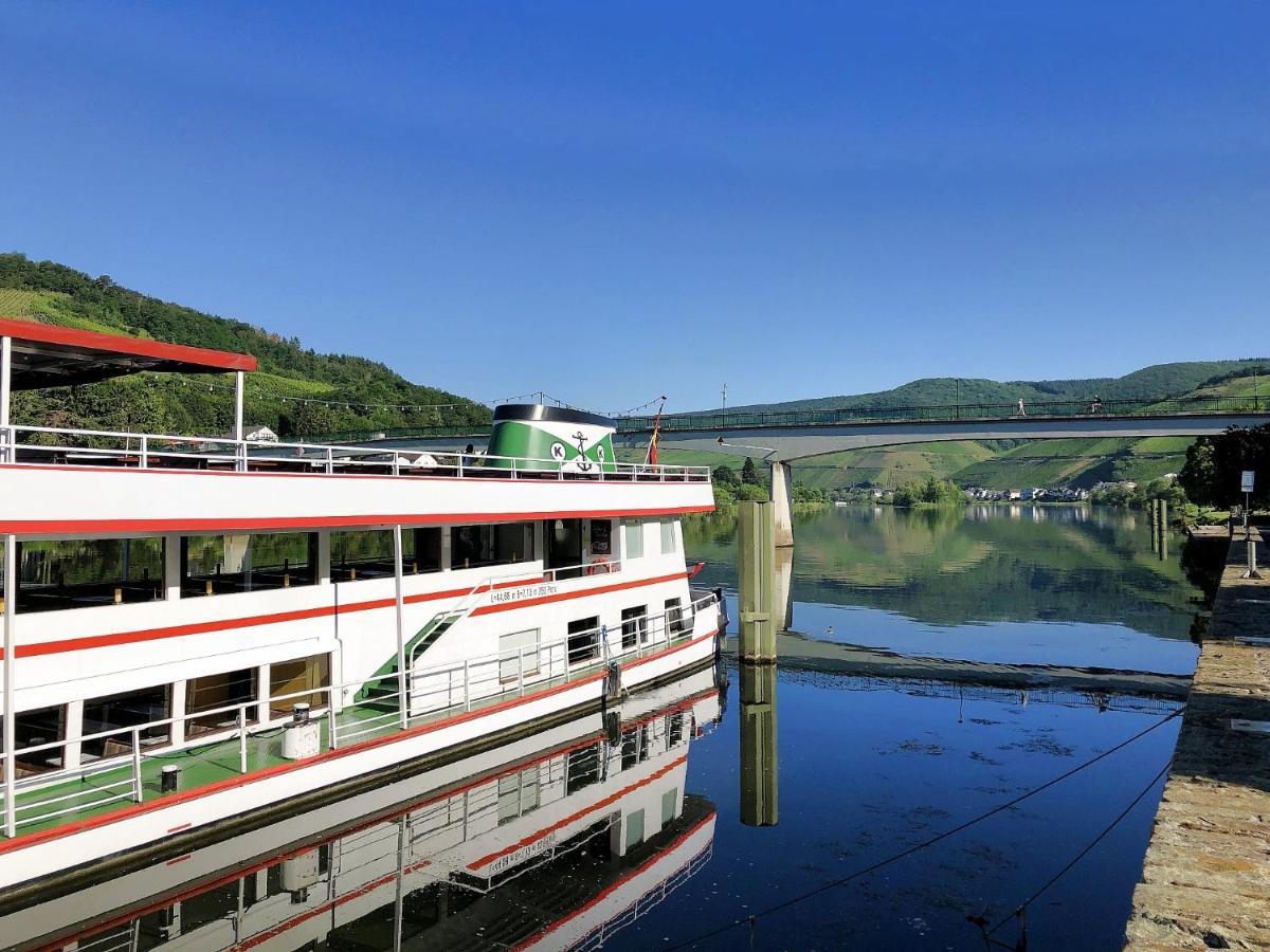 Ferienhaus Moselpromenade Zell an der Mosel Exterior photo