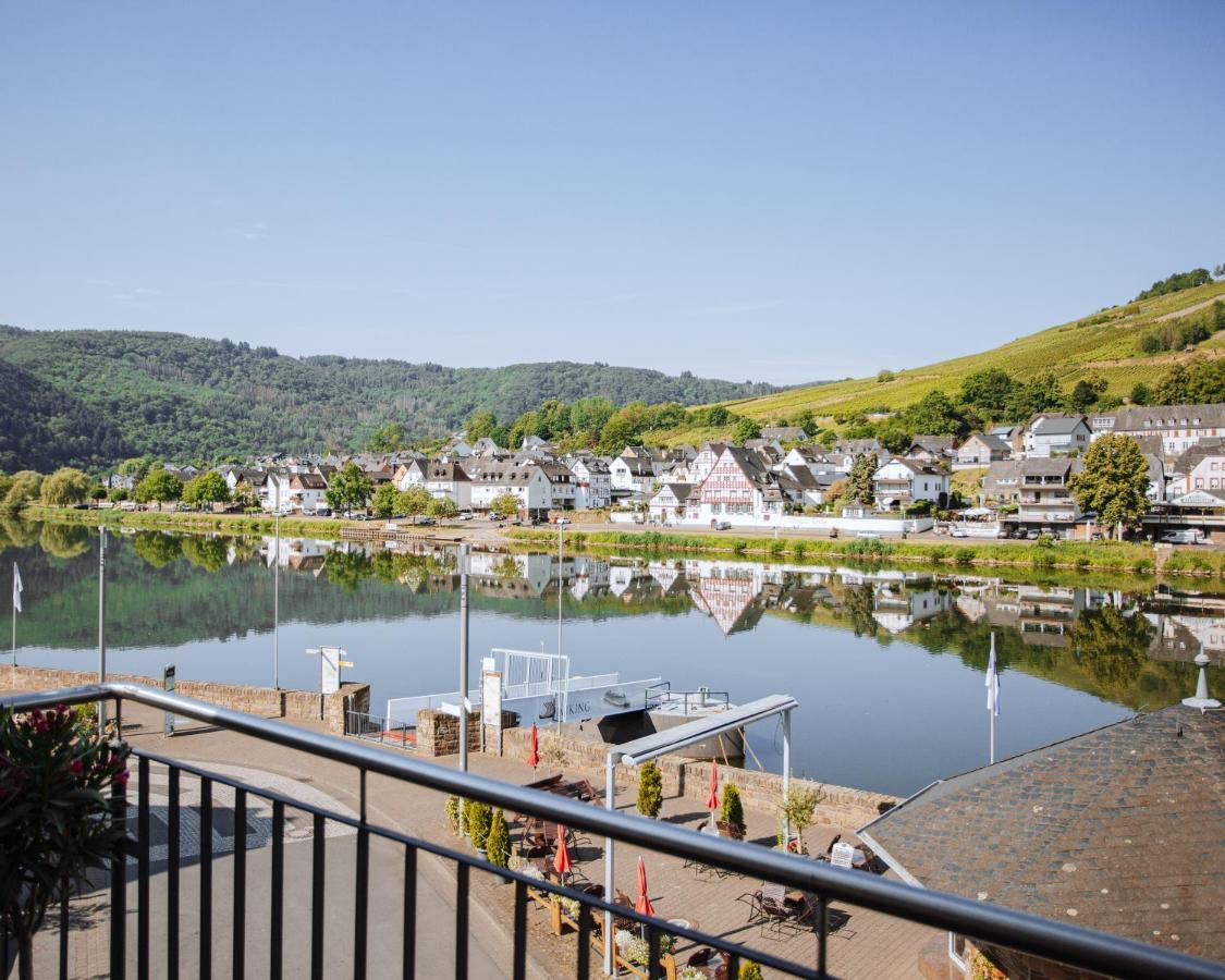 Ferienhaus Moselpromenade Zell an der Mosel Exterior photo